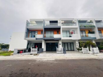 Siêu phẩm vừa ra mắt – Nhà hoàn thiện gói 8 Mỹ Gia với dt 100m2, full nội thất xịn sò,…