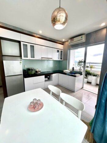 Cho thuê căn hộ Mường Thanh Viễn Triều tòa OC2B 2 phòng ngủ tầng cao View Biển Tuyệt Đẹp, Nội Thất Cao Cấp. - Hình ảnh 2